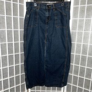 Levi Strauss below knee length split skirt denim size 12 misses